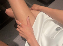 비도오고 적적해서 룸빵