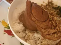 족발덮밥 처음 먹어본 후기