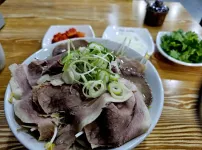 나왔다 내 쌀국수!!!!!!!!!