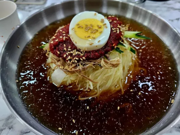밀면묵는다