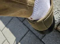 새로 구매한 닥터마틴 개시