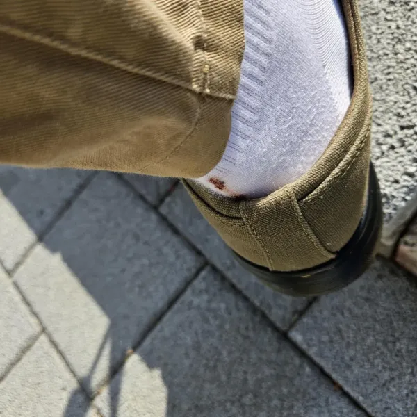 새로 구매한 닥터마틴 개시
