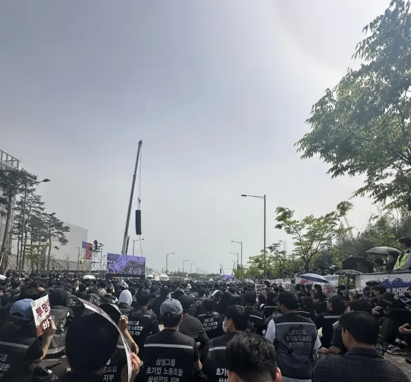 오늘자 4만명 집결한 삼성전자 평택캠 근황 ㄷㄷ