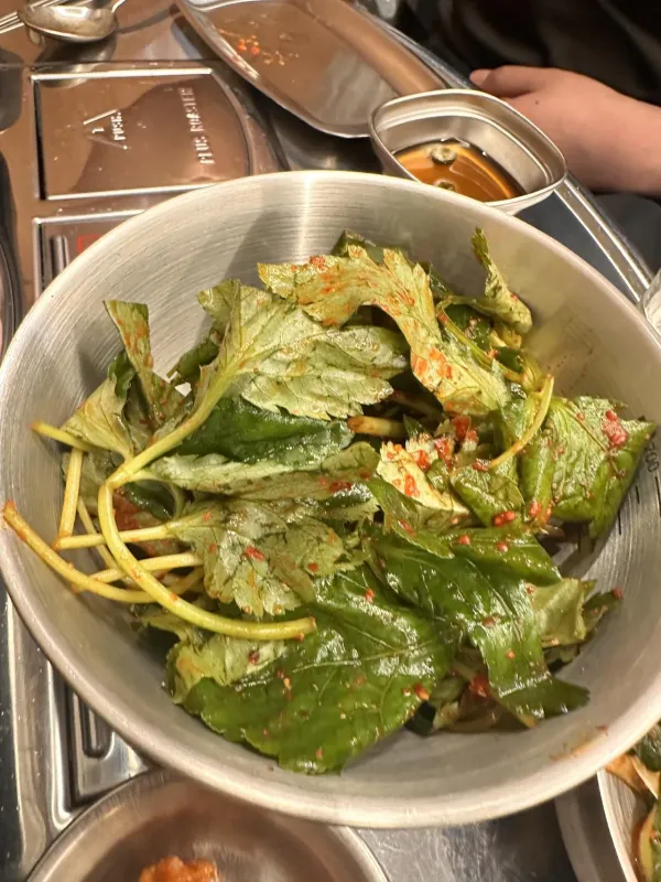 삼겹살 먹으러 왔다...
