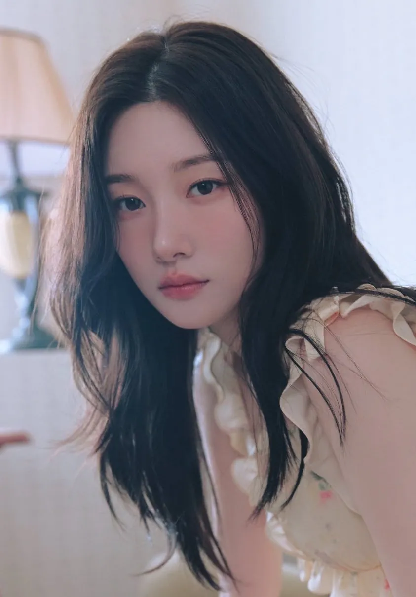 아이오아이 정채연, 10년 전과 10년 후 모습