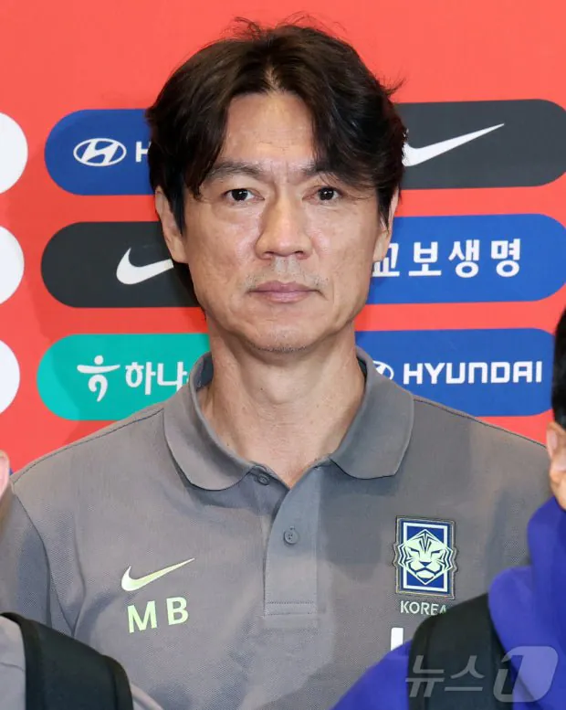 미우나 고우나 어쨌든 월드컵 볼 넴붕이면 개추 ㅋㅋ