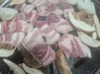 저녁 먹어용 ㅎㅎㅎ