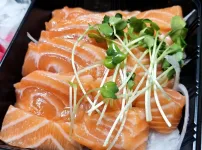 연어 육회