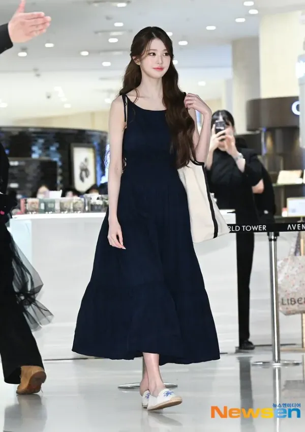 오늘자 아이브 장원영 기사사진