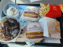 드디어 내 버거 나왔다