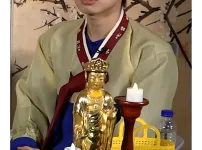 무당이 말하는 집에 피규어 두면 안되는 이유