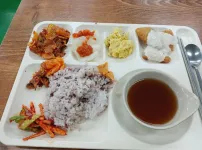 화려한 한식뷔페 한상