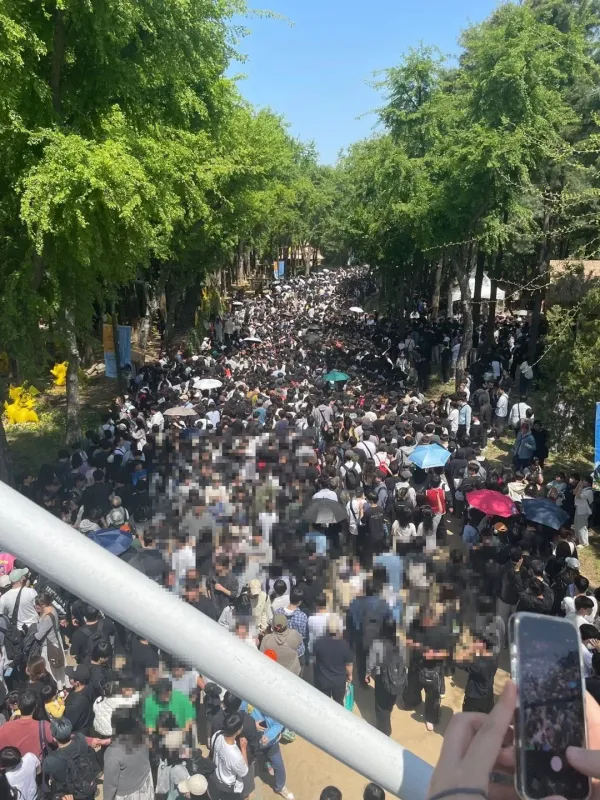 어제자 존나게 난리났던 성수동 근황
