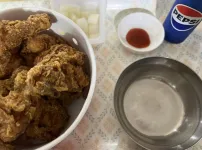 통큰치킨 아점으로 먹어버렸음