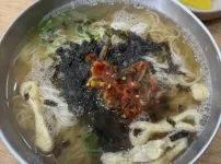 멸치국수 6000원