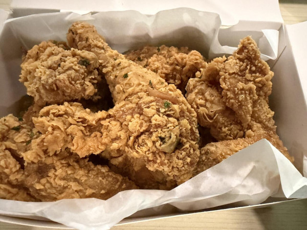 동네에 생긴 잉치킨을 조져봤짹