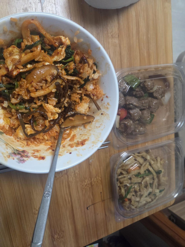 반찬가게 털기