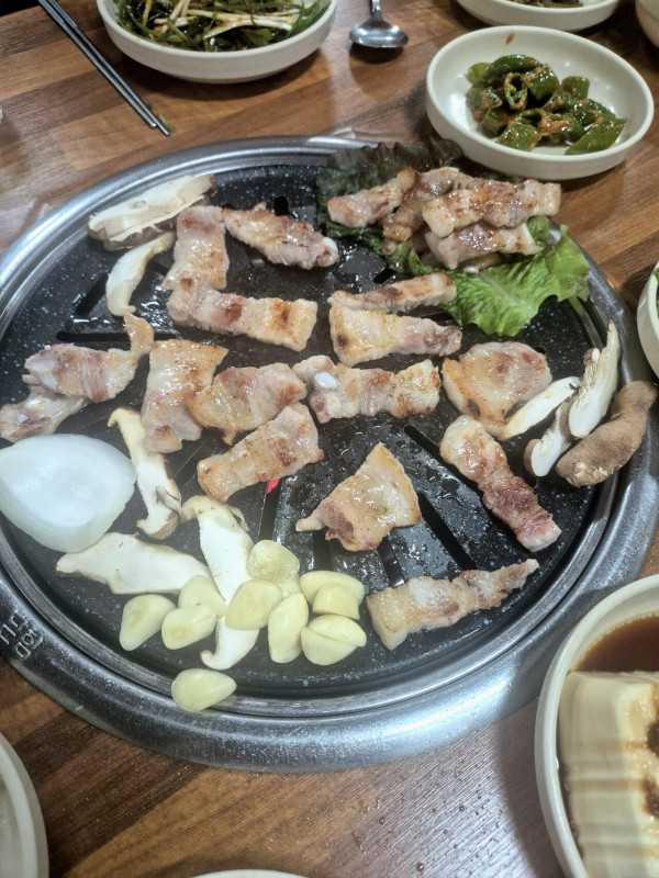 늦은 저녁 먹어용 ㅎㅎㅎ