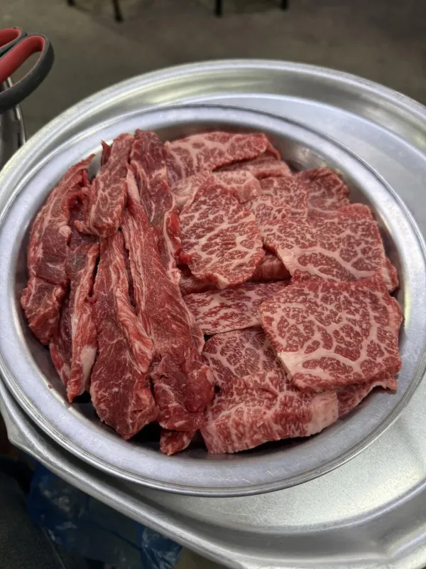 오늘 점심에 다녀온 한우집