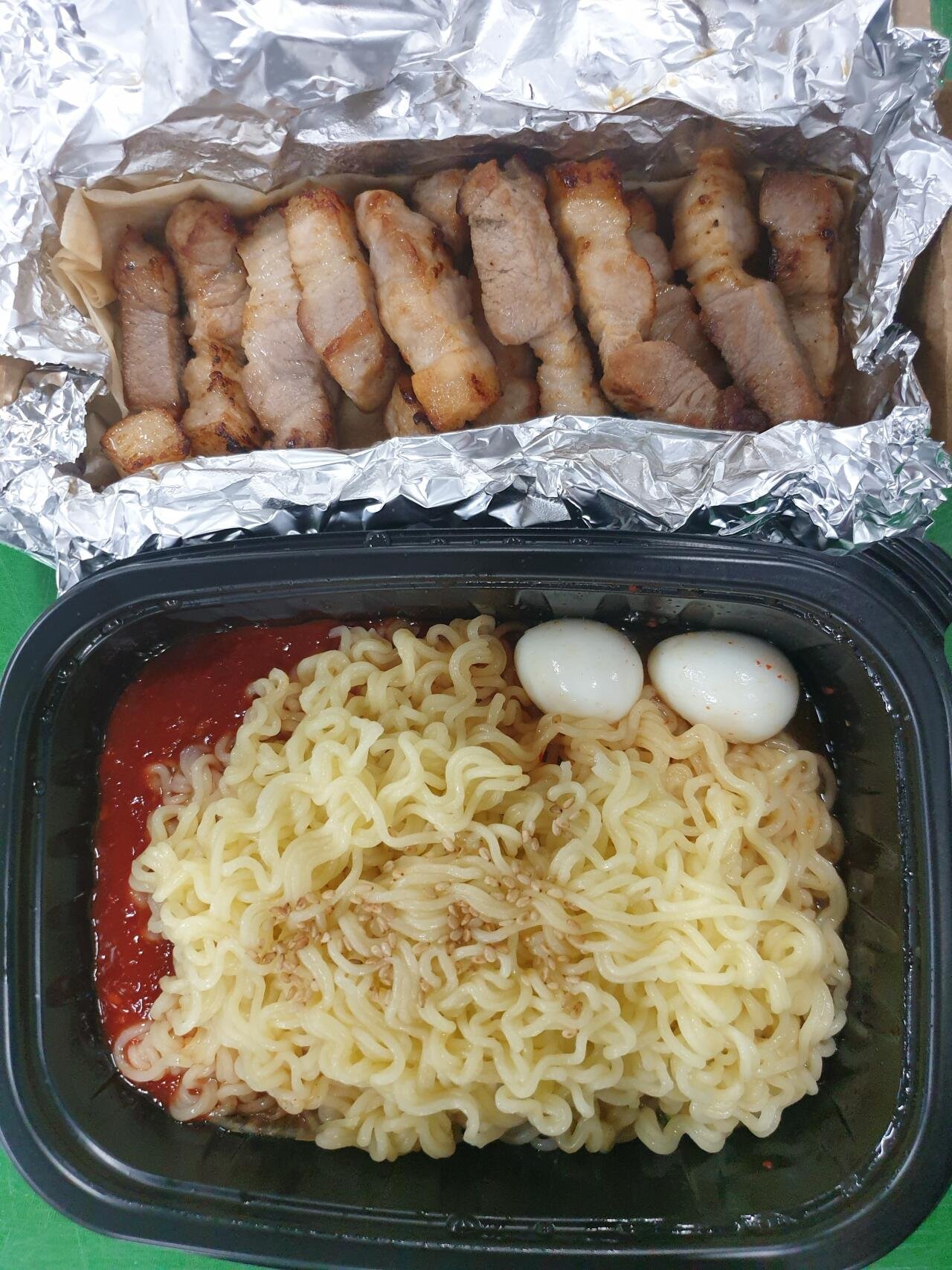 야식 무짜