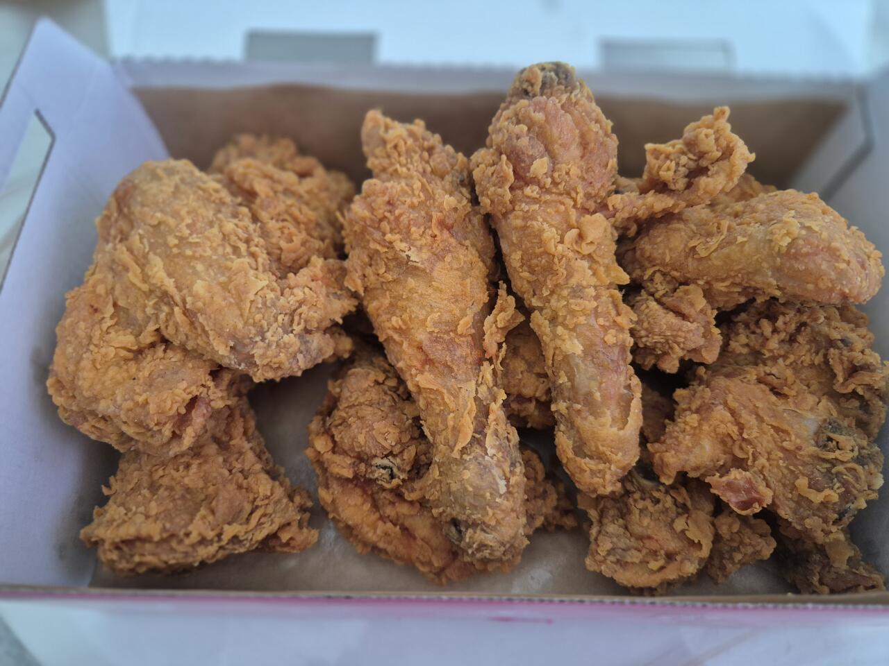왔다 내 치킨ㅎㅎㅎㅎ