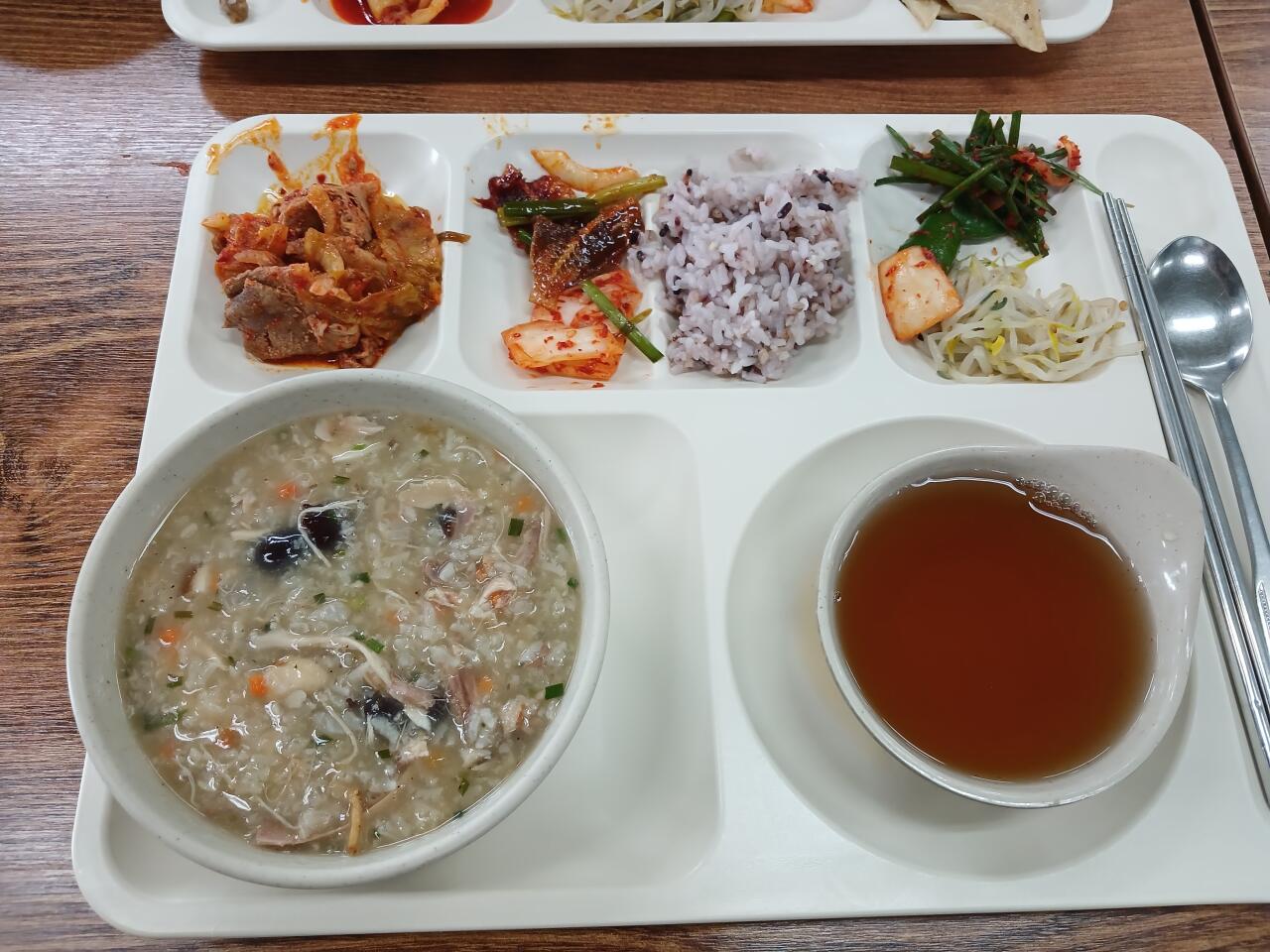 몸보신 한식뷔페