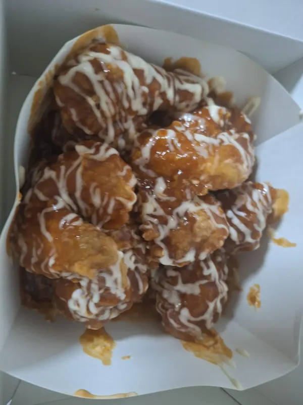 야식은 치킨이지 !
