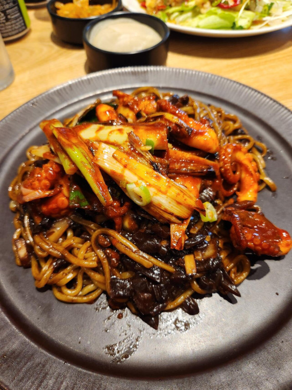 직화 쭈꾸미 쟁반짜장