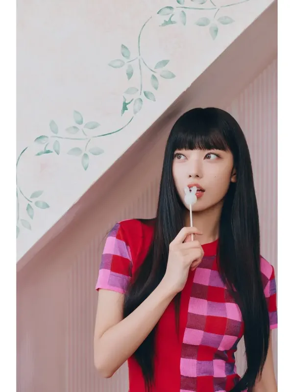 뉴진스 새로 뜬 개인샷 ㄷㄷㄷㄷㄷ