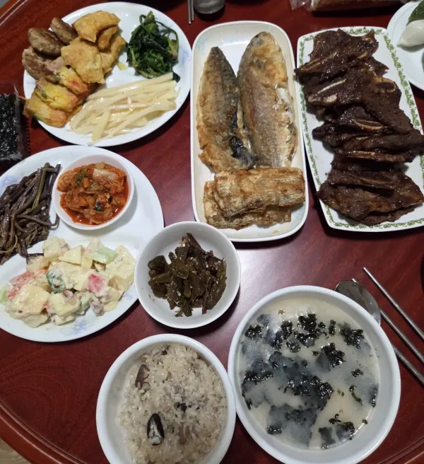본가가면 만들어주시는 음식들
